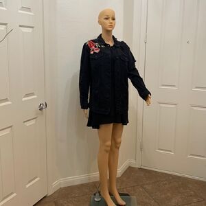 Boom boom jeans Large Black Rose Appliqued Distressed Long Sleeve Button Jacket
